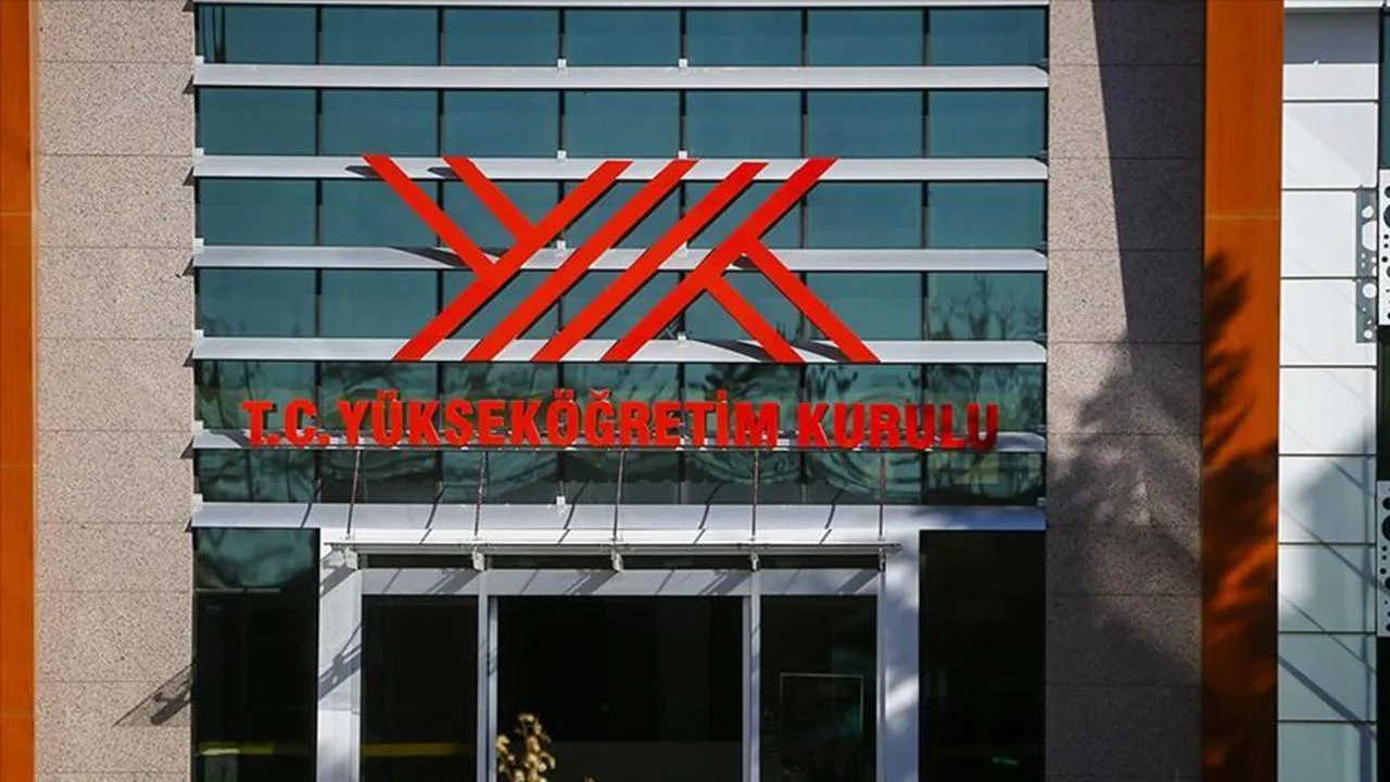 Dijital Üniversite Platformu Başvuru Süresi 26 Ekim'e Uzatıldı